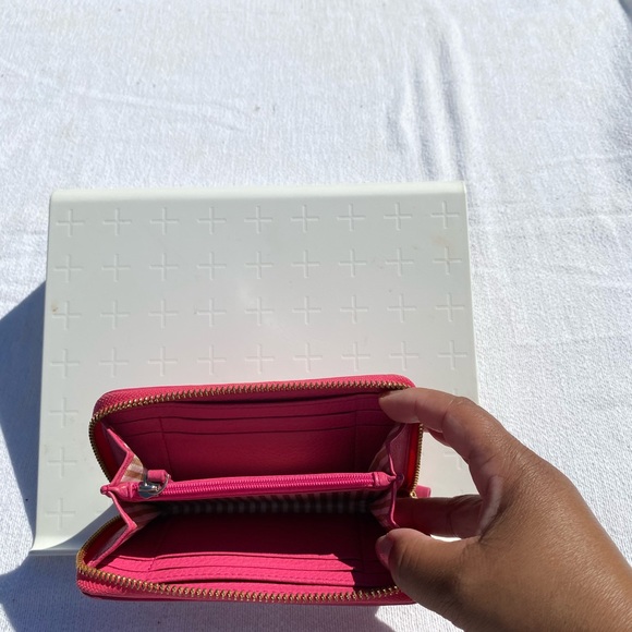 Late Spade Wallet - Picture 2 of 2